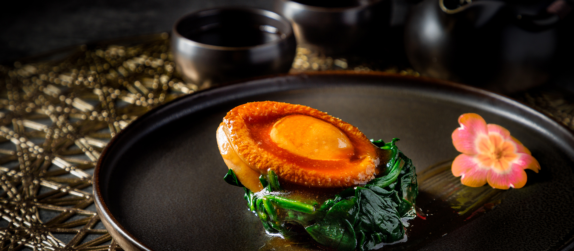 Celestial Court has been awarded the Black Pearl One Diamond Restaurant honor for 7 consecutive years Set Menu